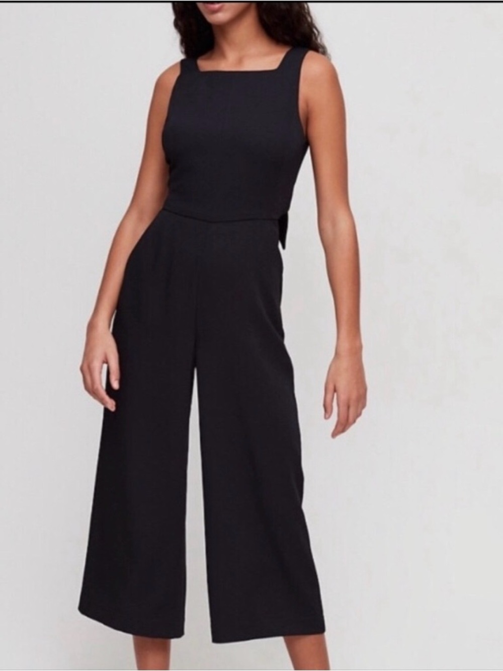 Aritzia Wilfred Black Open Back Tie Jumpsuit Wide Leg Size 00